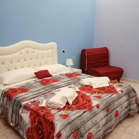 Guest House Francesco Νάπολη Εξωτερικό φωτογραφία