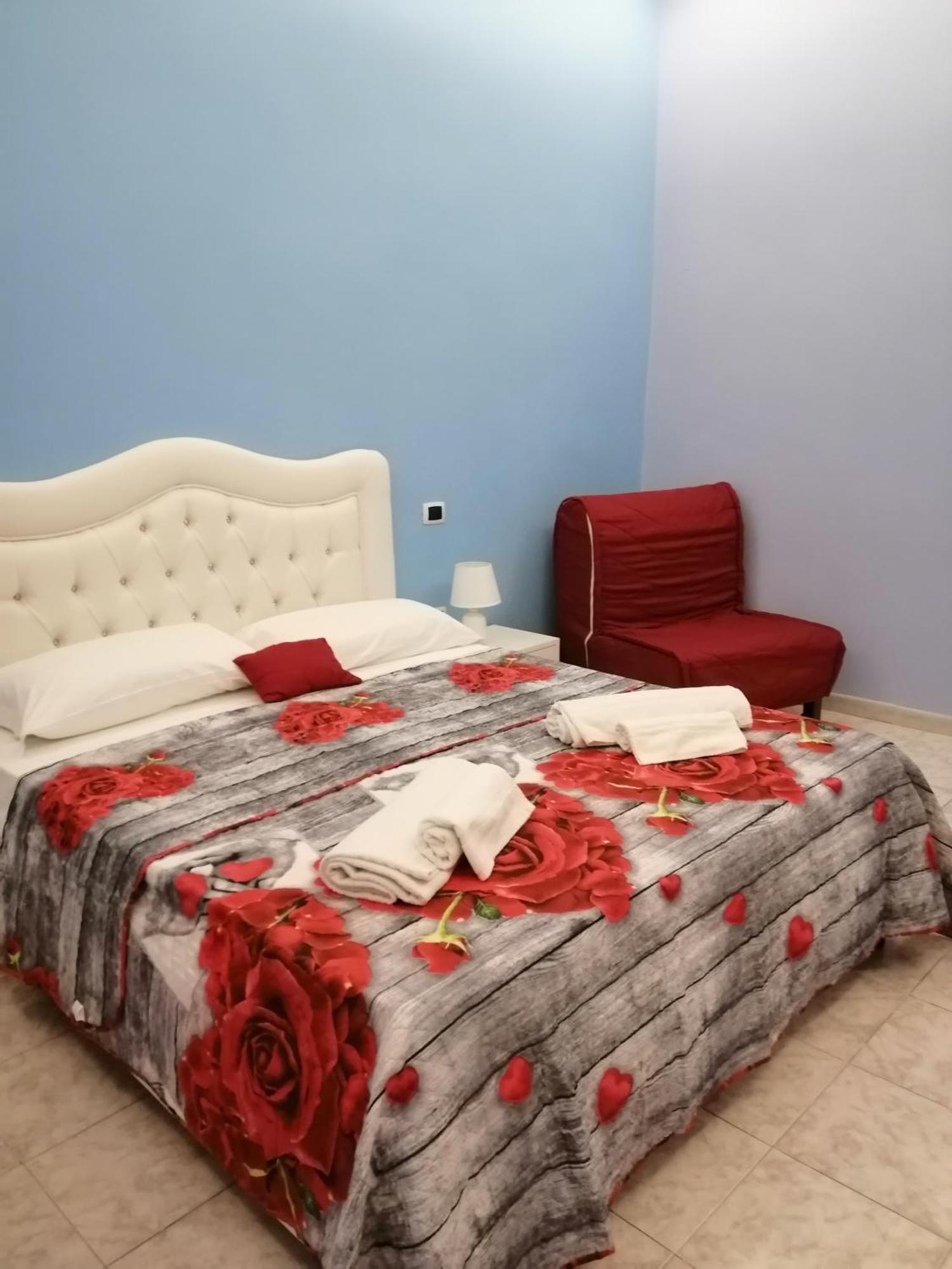 Guest House Francesco Νάπολη Εξωτερικό φωτογραφία